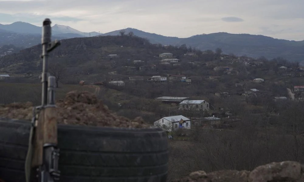 Ναγκόρνο Καραμπάχ: Τουλάχιστον 29 νεκροί από τις συγκρούσεις